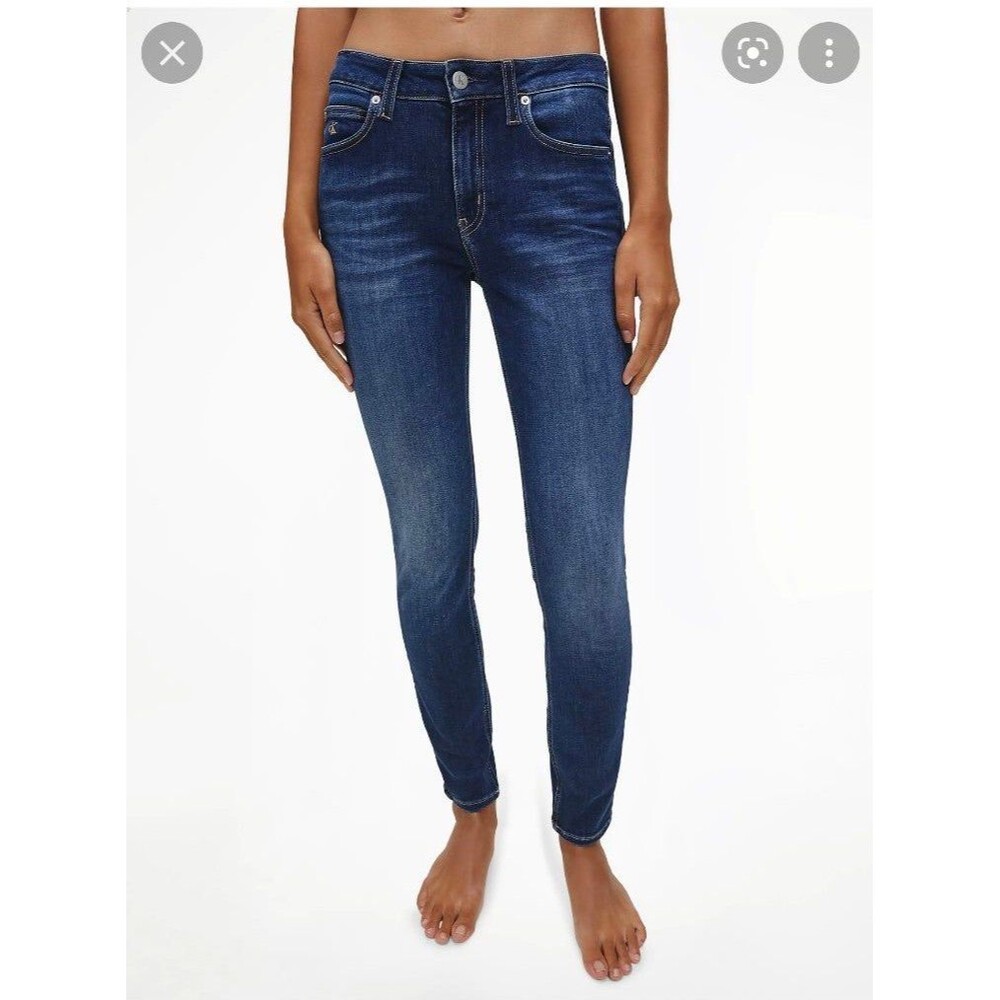 Nwt Calvin Klein midrise skinny jeans 26